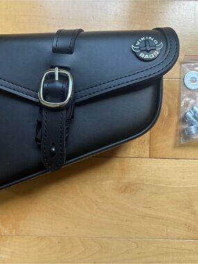 VIKING BAGS | Diablo Plain Leather Motorcycle Saddle Bag | NEW